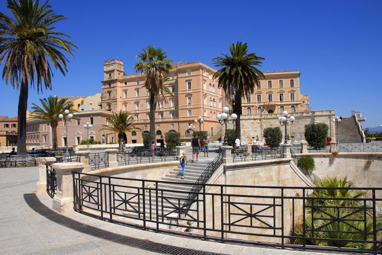 Castello'S Rooms Cagliari Exteriér fotografie